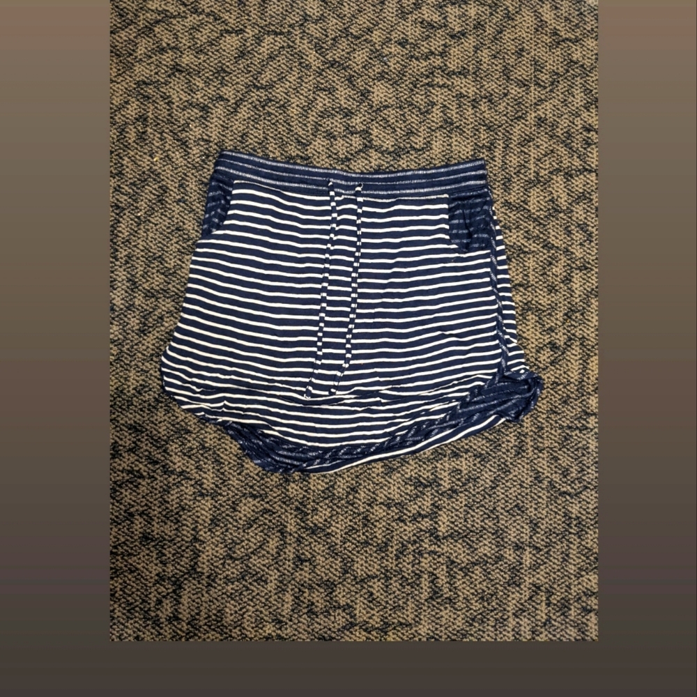 Gap | Size S | Navy Blue and White Skirt